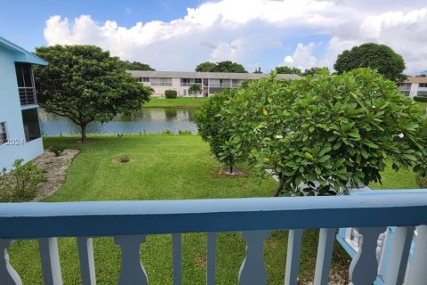 Condo in West Palm Beach, Florida, 1 bedroom  № 1241586 - photo 15