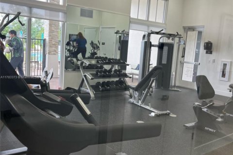 Condominio en venta en Miami, Florida, 3 dormitorios, 123.37 m2 № 1701393 - foto 17
