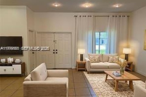 Снять в аренду виллу или дом в Майами, Флорида 3 спальни, 166.39м2, № 2046434 - фото 5