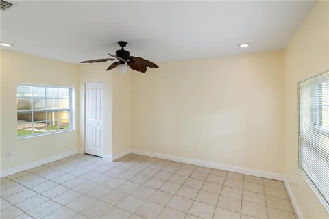 Villa ou maison à vendre à Sarasota, Floride: 3 chambres, 152.36 m2 № 1905653 - photo 21