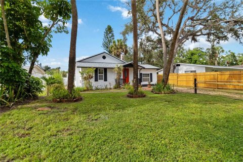 Villa ou maison à vendre à Sarasota, Floride: 3 chambres, 152.36 m2 № 1905653 - photo 4