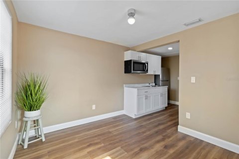 Villa ou maison à vendre à Sarasota, Floride: 3 chambres, 152.36 m2 № 1905653 - photo 28