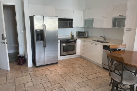 Condominio en venta en Miami, Florida, 1 dormitorio, 60.48 m2 № 2017465 - foto 19