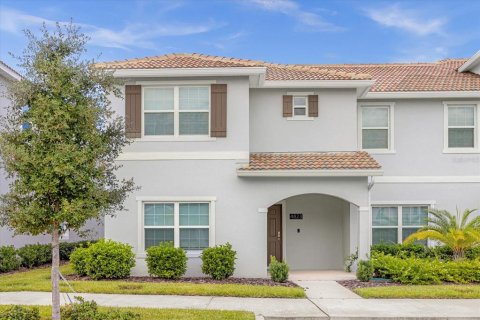 Townhouse in STOREY LAKE in Kissimmee, Florida 5 bedrooms, 201.41 sq.m. № 2098269
