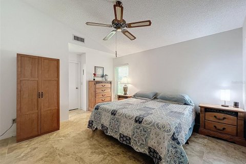 Villa ou maison à vendre à New Port Richey, Floride: 3 chambres, 135.08 m2 № 1855708 - photo 15