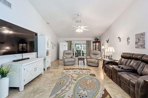 Villa ou maison à vendre à New Port Richey, Floride: 3 chambres, 135.08 m2 № 1855708 - photo 4