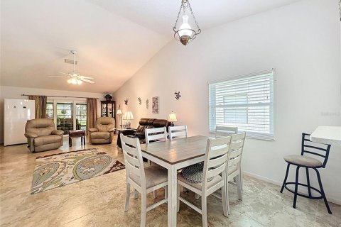 Villa ou maison à vendre à New Port Richey, Floride: 3 chambres, 135.08 m2 № 1855708 - photo 5