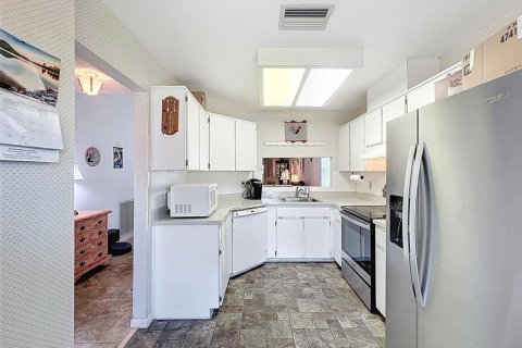 Villa ou maison à vendre à New Port Richey, Floride: 3 chambres, 135.08 m2 № 1855708 - photo 12