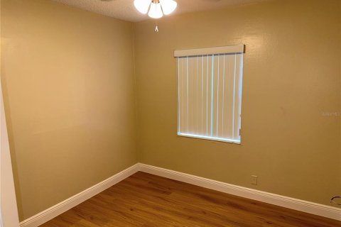 Villa ou maison à louer à Kissimmee, Floride: 3 chambres, 146.23 m2 № 1720405 - photo 6