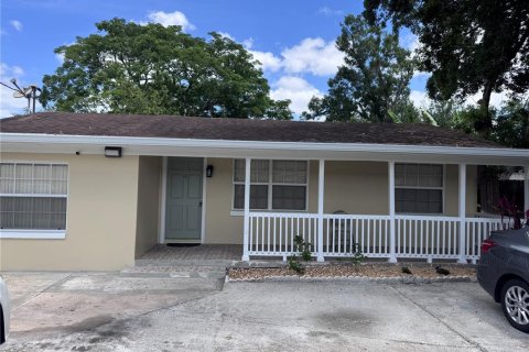 Villa ou maison à louer à Kissimmee, Floride: 3 chambres, 146.23 m2 № 1720405 - photo 9