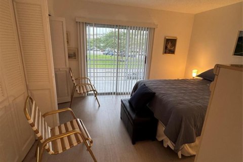 Condo in Deerfield Beach, Florida, 1 bedroom  № 2188006 - photo 14