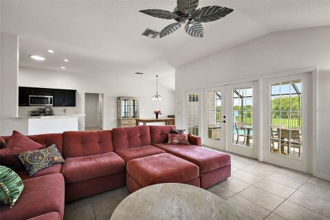 Casa en venta en Oxford, Florida, 4 dormitorios, 186.08 m2 № 1879960 - foto 14
