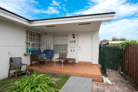 Купить коммерческую недвижимость в Майами, Флорида № 2057964 - фото 6