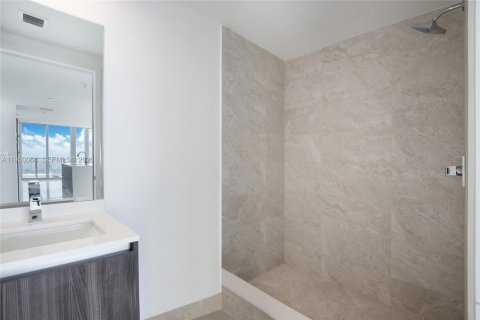 Снять в аренду кондоминиум в Майами, Флорида 3 спальни, 187.48м2, № 2005655 - фото 9