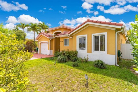 Купить виллу или дом в Майами, Флорида 3 спальни, 179.02м2, № 2050857 - фото 3