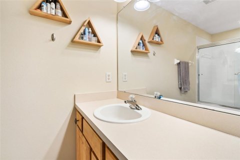 Condo in Bradenton, Florida, 3 bedrooms  № 1638232 - photo 28