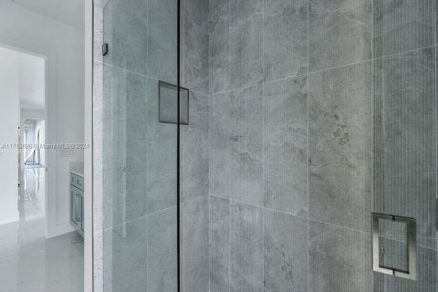 Снять в аренду виллу или дом в Кейп-Корал, Флорида 3 спальни, 198.35м2, № 1958083 - фото 16