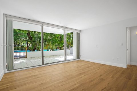 Copropriété à vendre à Key Biscayne, Floride: 1 chambre, 83.15 m2 № 2360240 - photo 19