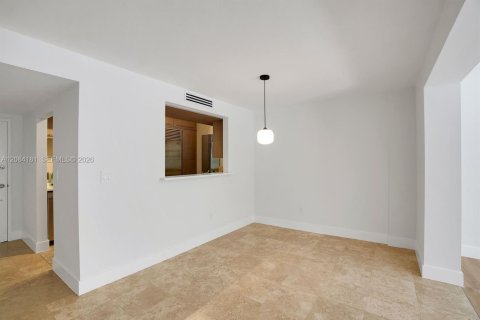 Copropriété à vendre à Key Biscayne, Floride: 1 chambre, 83.15 m2 № 2360240 - photo 23