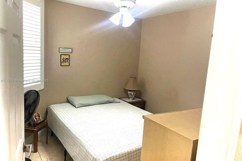 Купить кондоминиум в Дорал, Флорида 3 спальни, 121.89м2, № 1701226 - фото 25