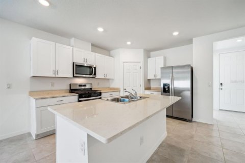House in Leesburg, Florida 3 bedrooms, 157.47 sq.m. № 1778549 - photo 3