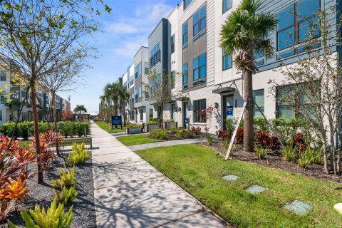 Adosado en alquiler en Orlando, Florida, 3 dormitorios, 168.62 m2 № 1903249 - foto 28