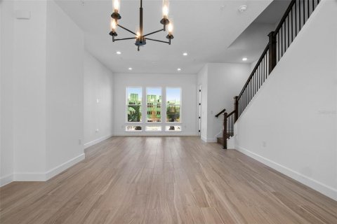Adosado en alquiler en Orlando, Florida, 3 dormitorios, 168.62 m2 № 1903249 - foto 11
