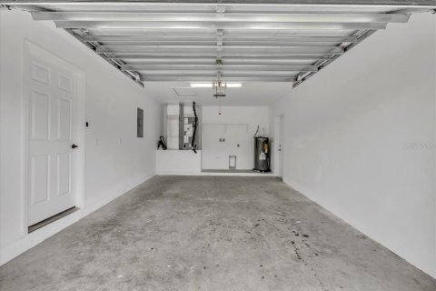 House in Punta Gorda, Florida 2 bedrooms, 89.37 sq.m. № 1911388 - photo 26