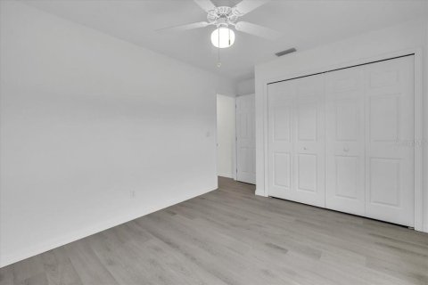 House in Punta Gorda, Florida 2 bedrooms, 89.37 sq.m. № 1911388 - photo 19