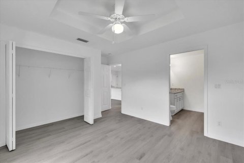 House in Punta Gorda, Florida 2 bedrooms, 89.37 sq.m. № 1911388 - photo 14