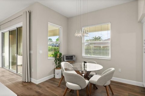 Casa en venta en Palm Coast, Florida, 4 dormitorios, 246.93 m2 № 1908346 - foto 18