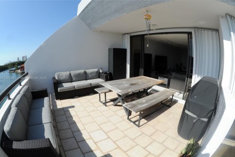 Copropriété à vendre à Sunny Isles Beach, Floride: 3 chambres, 232.26 m2 № 1696376 - photo 5