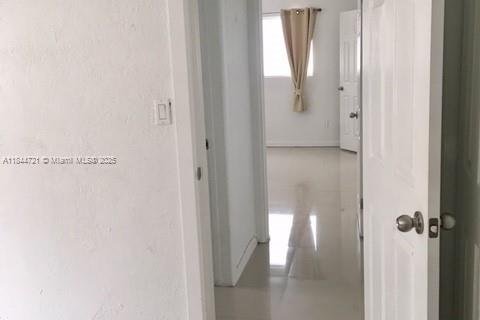 Apartamento en alquiler en Miami Beach, Florida, 2 dormitorios, 97.55 m2 № 1940354 - foto 5