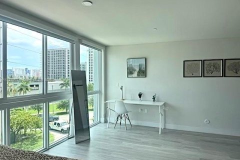 Купить кондоминиум в Майами, Флорида 1 спальня, 91.04м2, № 2035267 - фото 10