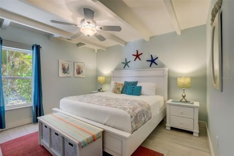 House in Sarasota, Florida 4 bedrooms, 238.94 sq.m. № 1797833 - photo 26