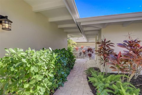 House in Sarasota, Florida 4 bedrooms, 238.94 sq.m. № 1797833 - photo 6