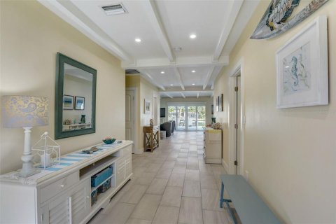 House in Sarasota, Florida 4 bedrooms, 238.94 sq.m. № 1797833 - photo 9