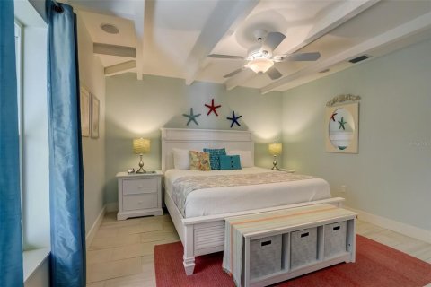 House in Sarasota, Florida 4 bedrooms, 238.94 sq.m. № 1797833 - photo 27
