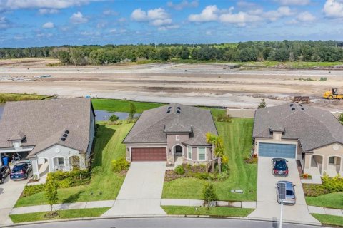House in Wesley Chapel, Florida 3 bedrooms, 195.09 sq.m. № 1846849 - photo 7