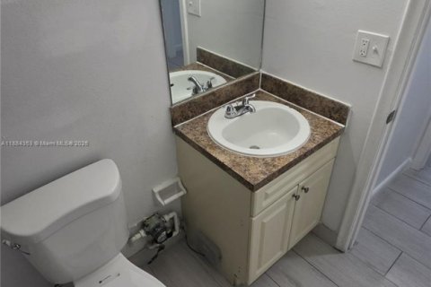 Apartamento en alquiler en Cutler Bay, Florida, 2 dormitorios, 20773.04 m2 № 1931023 - foto 10
