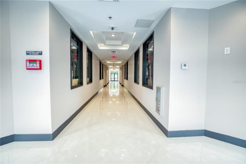 Propiedad comercial en alquiler en Orlando, Florida, 93.46 m2 № 1634960 - foto 10