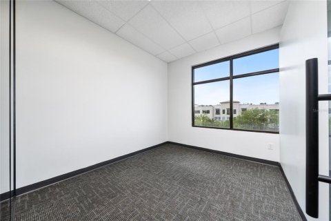 Propiedad comercial en alquiler en Orlando, Florida, 93.46 m2 № 1634960 - foto 26