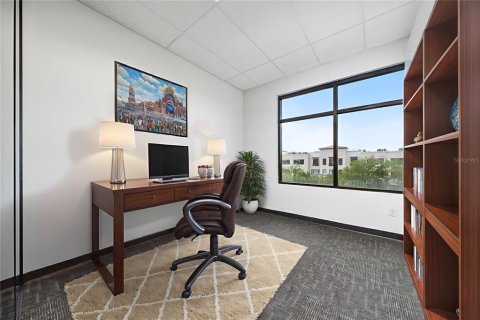Propiedad comercial en alquiler en Orlando, Florida, 93.46 m2 № 1634960 - foto 24