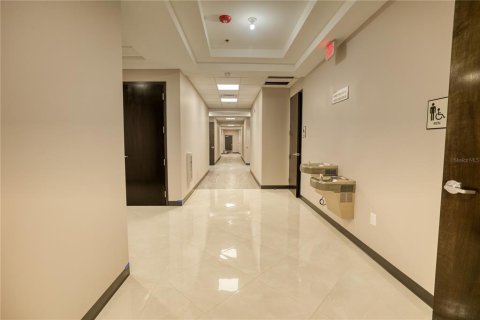 Propiedad comercial en alquiler en Orlando, Florida, 93.46 m2 № 1634960 - foto 19