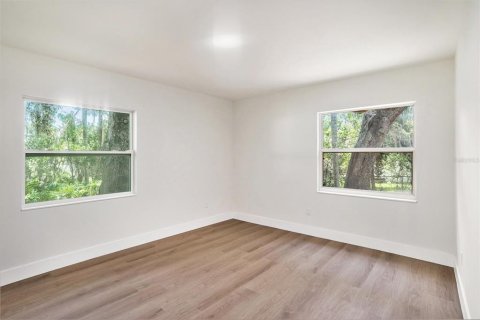 Villa ou maison à vendre à Dover, Floride: 4 chambres, 186.73 m2 № 1770182 - photo 28