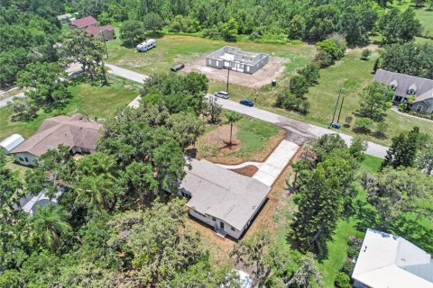 Villa ou maison à vendre à Dover, Floride: 4 chambres, 186.73 m2 № 1770182 - photo 5