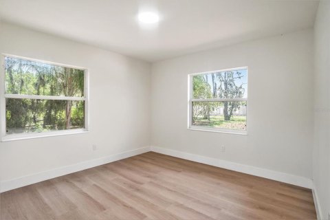 Villa ou maison à vendre à Dover, Floride: 4 chambres, 186.73 m2 № 1770182 - photo 29