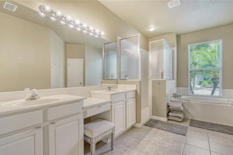 Casa en alquiler en Sarasota, Florida, 4 dormitorios, 237.27 m2 № 1876917 - foto 18