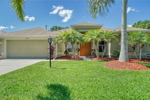 Casa en alquiler en Sarasota, Florida, 4 dormitorios, 237.27 m2 № 1876917 - foto 1