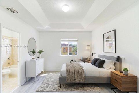 Townhouse in Miramar, Florida 3 bedrooms, 139.54 sq.m. № 2049629 - photo 23